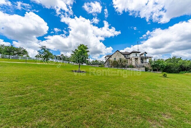 Building Photo - 617 Smarty Jones Ave