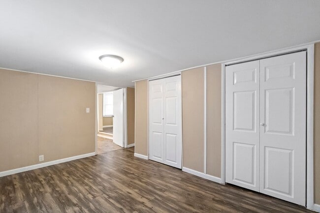 Building Photo - 109 Chapel St