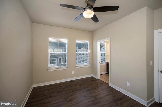 Building Photo - 100 Nestor's Pl