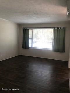 Building Photo - 205 E New Jersey Ave