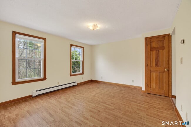 Building Photo - 329 Howd Rd