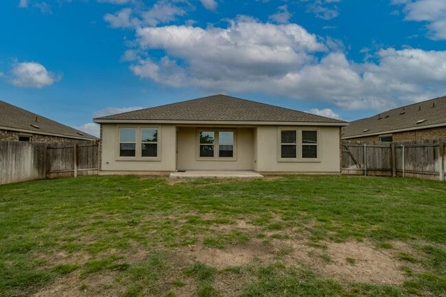 Building Photo - 809 Tabernash