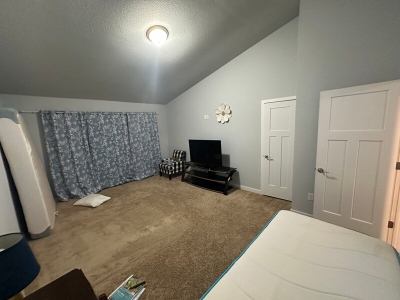 Building Photo - 4700 Kilby Dr