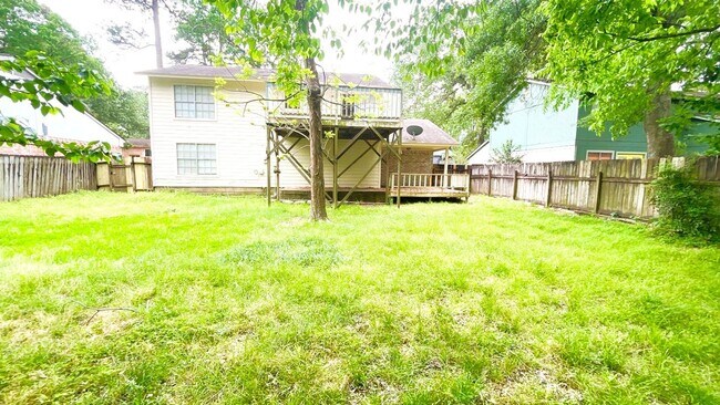 Building Photo - 3127 Glen Spring Dr