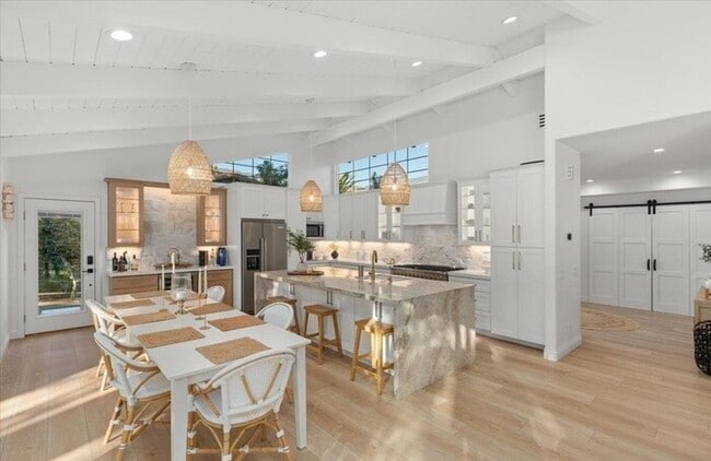 Building Photo - Luxury Single-Level Home for Rent in Pauma Valley Country Club with Golf Course Views