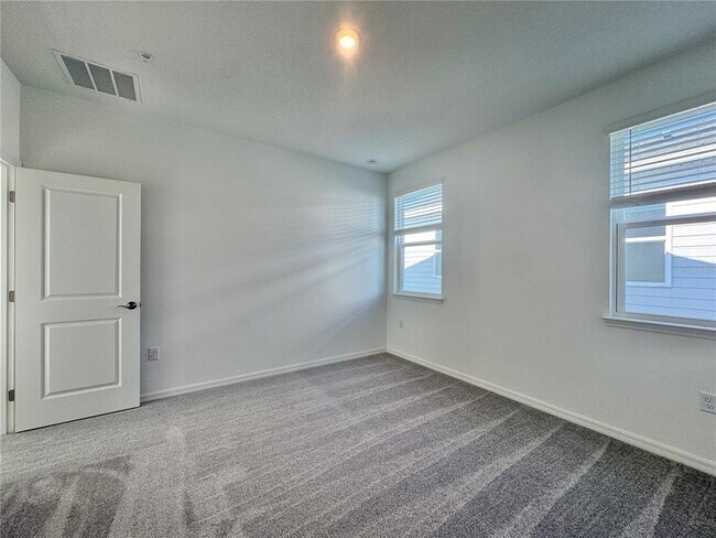 Building Photo - 313 Platform Ln