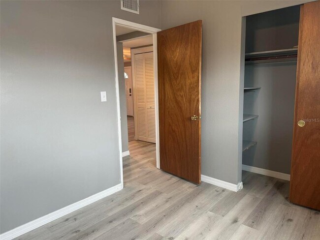 Building Photo - 8096 Rose Terrace N
