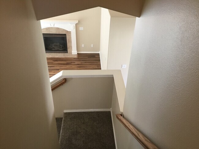 Building Photo - Beautiful & Spacious Four Bedroom Meridian Home!!!