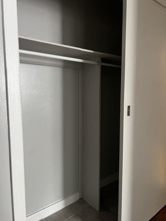 Building Photo - 280 Hawthorne Ave