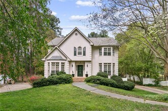 Building Photo - 2710 Abbottswell Dr