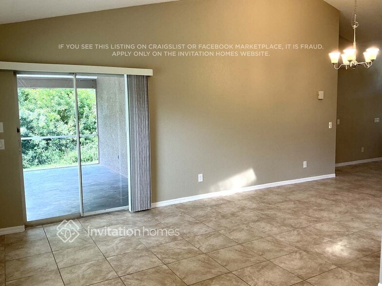 Building Photo - 21487 Shannon Ave