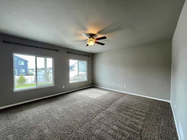 Building Photo - 1843 Ruddlesway Dr