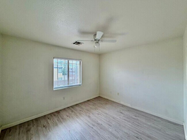 Building Photo - 5490 Floating Flower Ave