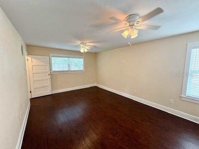 Building Photo - 3009 W Bay Ct Ave