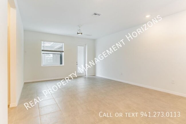 Building Photo - 1929 Transom Ln