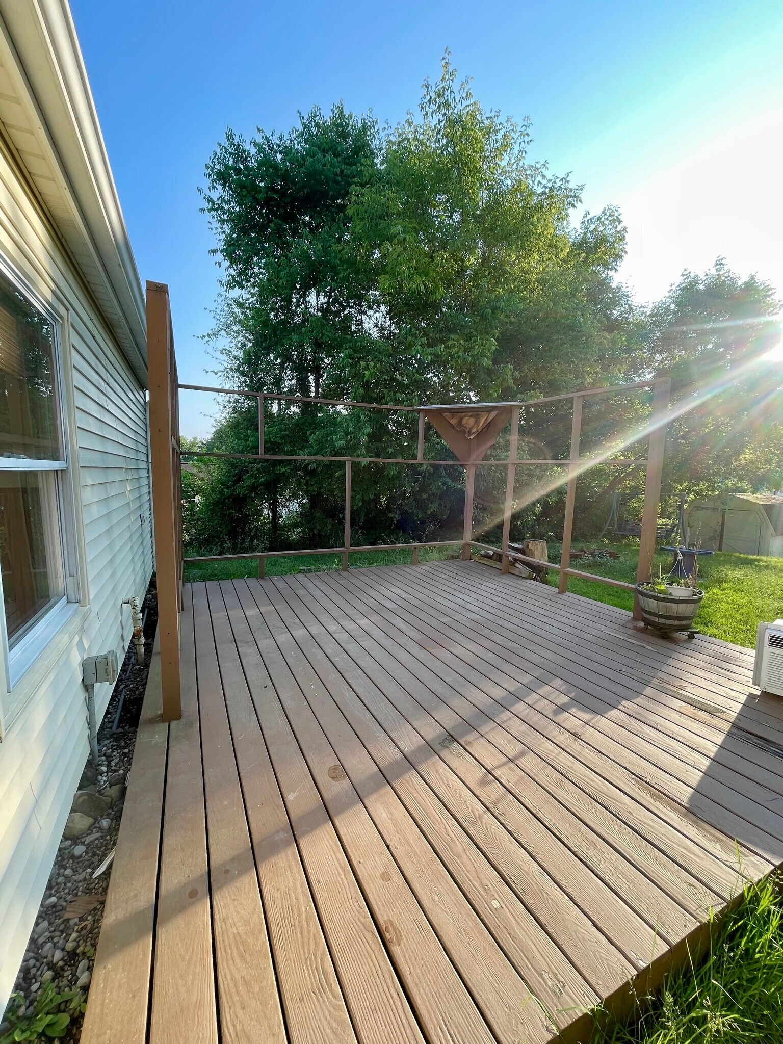 Building Photo - 421 Woodburne Dr