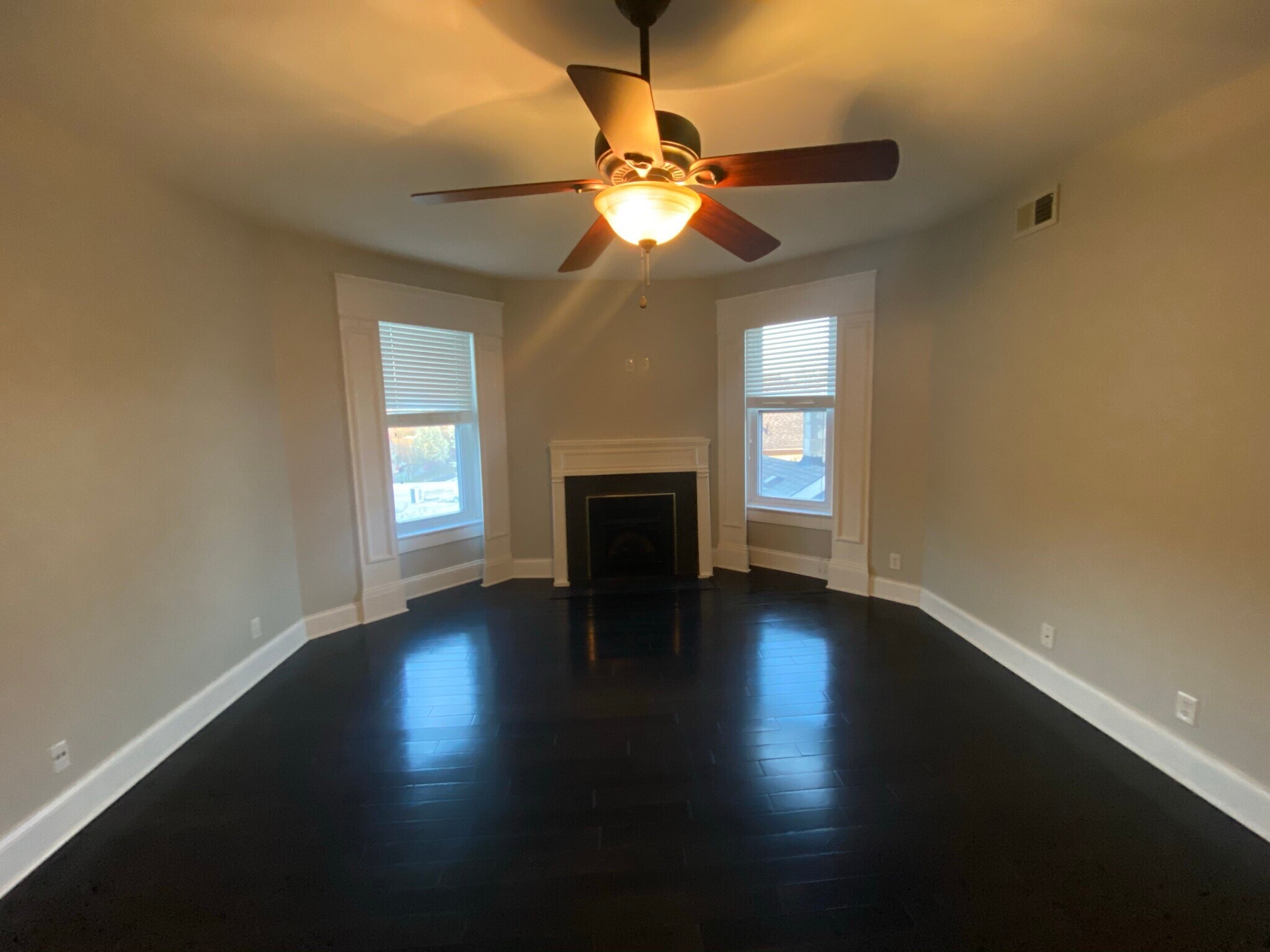 Building Photo - 1231 Bardstown Rd