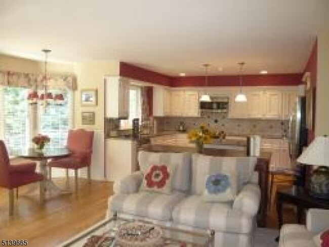 Building Photo - 148 Smoke Rise Rd