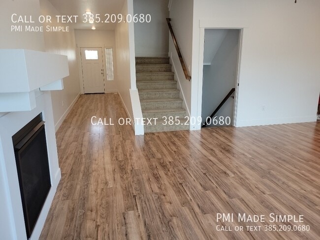 Building Photo - 10884 N Slate Ln