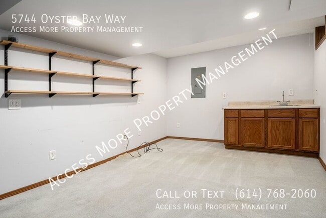 Building Photo - 5744 Oyster Bay Way