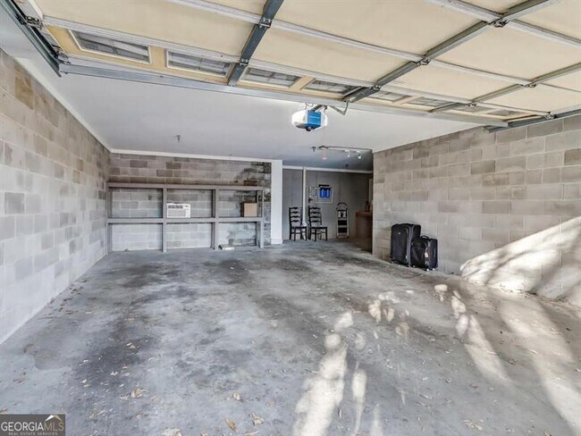 Building Photo - 1158 Ponce De Leon Ave NE