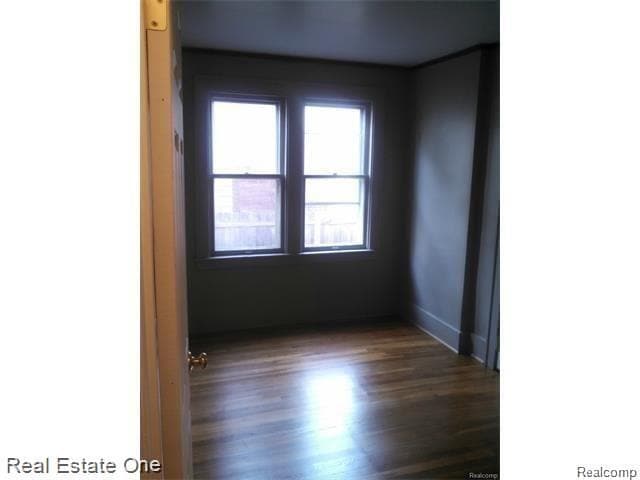 Building Photo - 454 E Breckenridge St