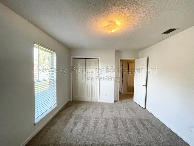 Building Photo - 2203 Sagemont Ct