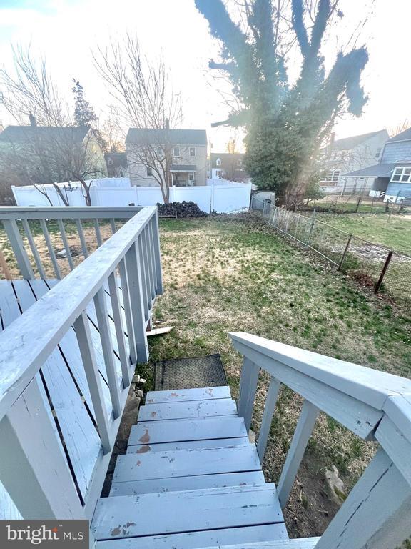 Building Photo - 1128 Howard Ave