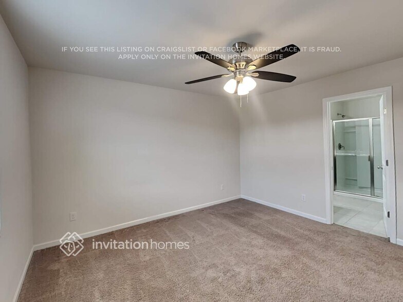 Building Photo - 123 Fister Dr