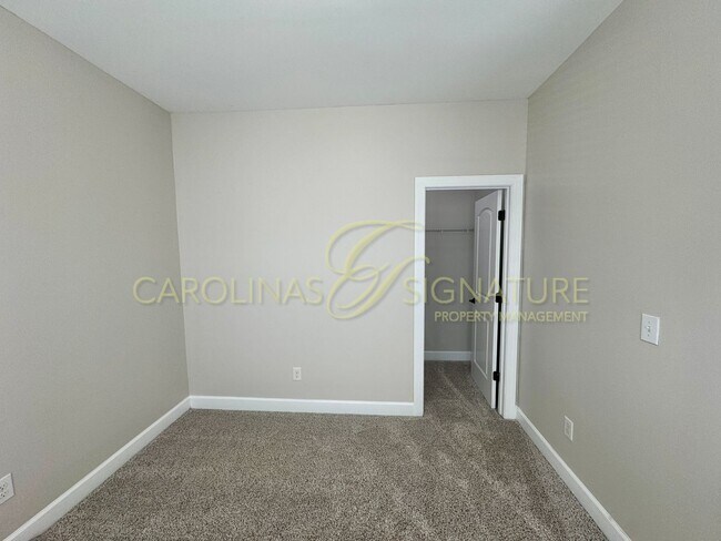Building Photo - Spacious 5BR/5BA Home in Indian Lands Wake...