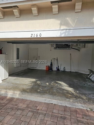 Building Photo - 2160 NE 37th Terrace