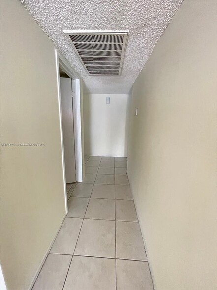 Building Photo - 8423 Coral Lake Way