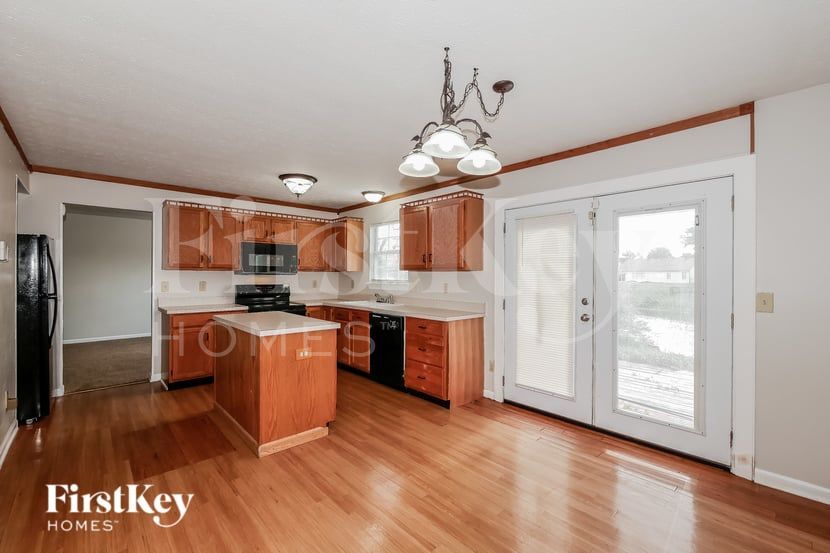 Building Photo - 5534 Cherry Birch Dr