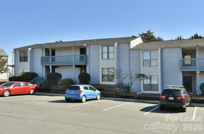 Building Photo - 11185 Harrowfield Rd