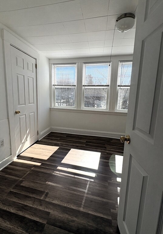 Building Photo - 18 Beulah St