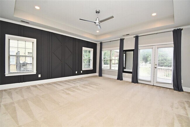 Building Photo - 2625 Hickory Hill Dr