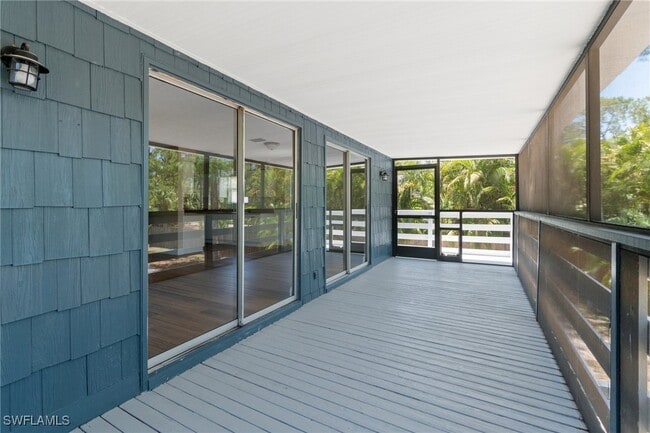 Building Photo - 5020 Hickory Wood Dr