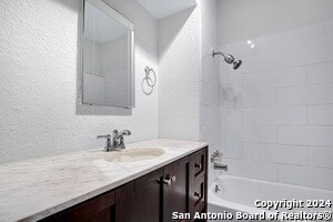 Building Photo - 255 Natalen Ave