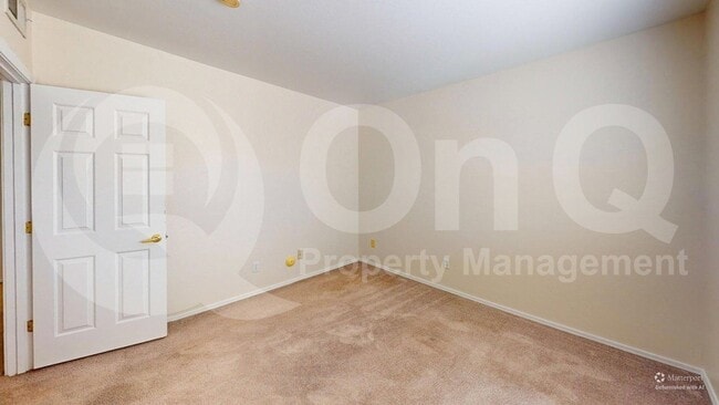 Building Photo - 4009 N Stone Ave