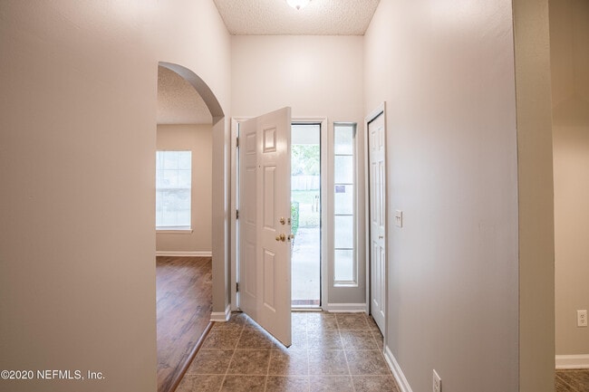Building Photo - 7717 Westport Bay Dr