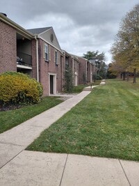 Building Photo - 93 Ramsgate Ct