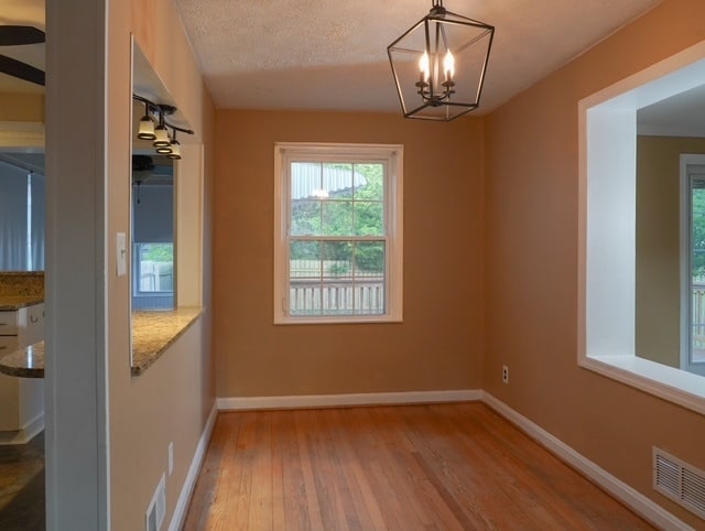 Dining room - 7141 Greenwood Ave