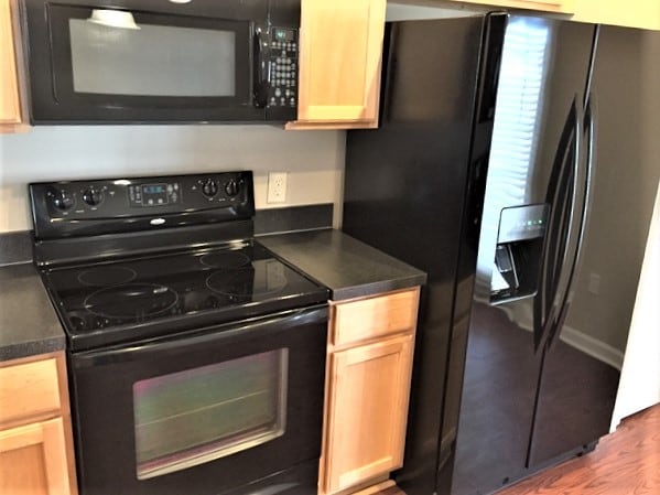 Building Photo - 26 Hartland Ct