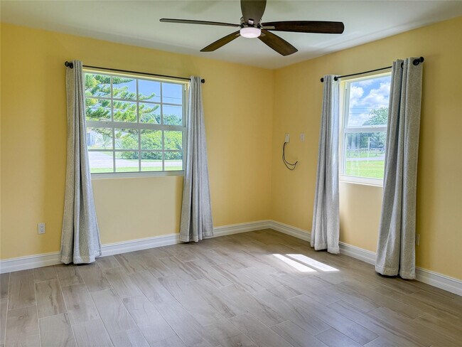 Building Photo - 17420 St