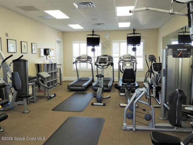 Building Photo - 1610 Lago Mar Dr