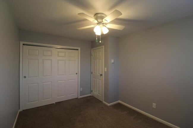 Building Photo - 708 N Main St