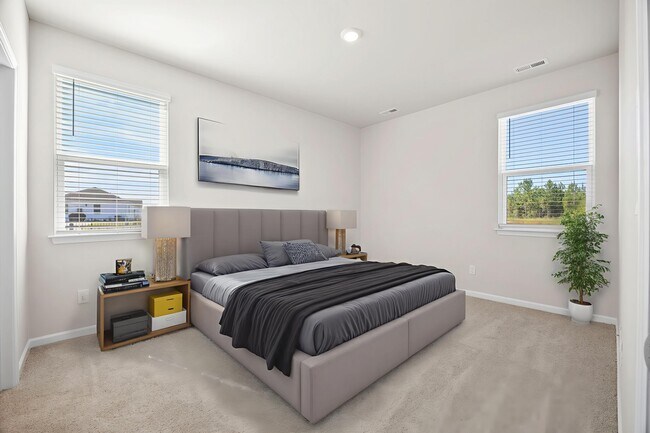 Building Photo - 85 Bonaparte St