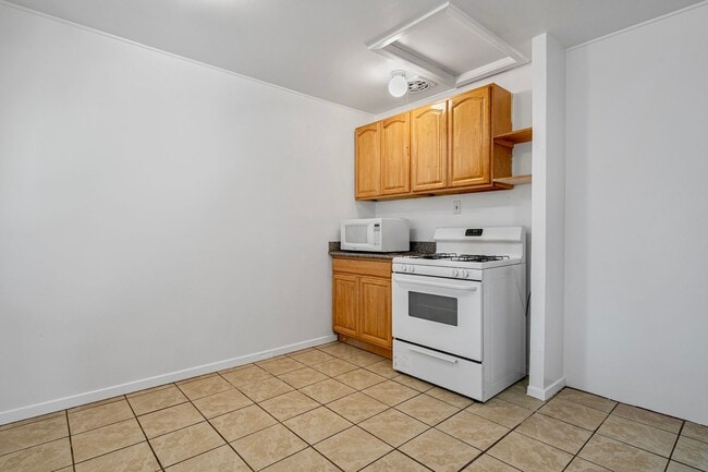 Building Photo - Beautiful 4bed 2bath Home in Renton