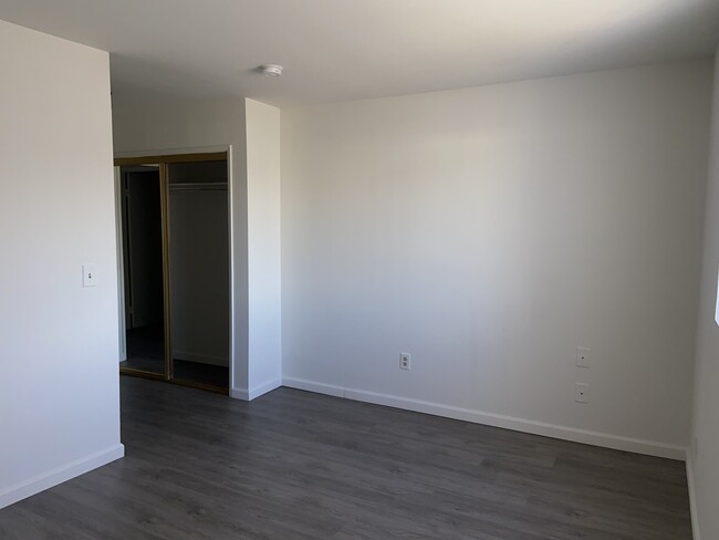 Building Photo - 958 Magnolia Ave