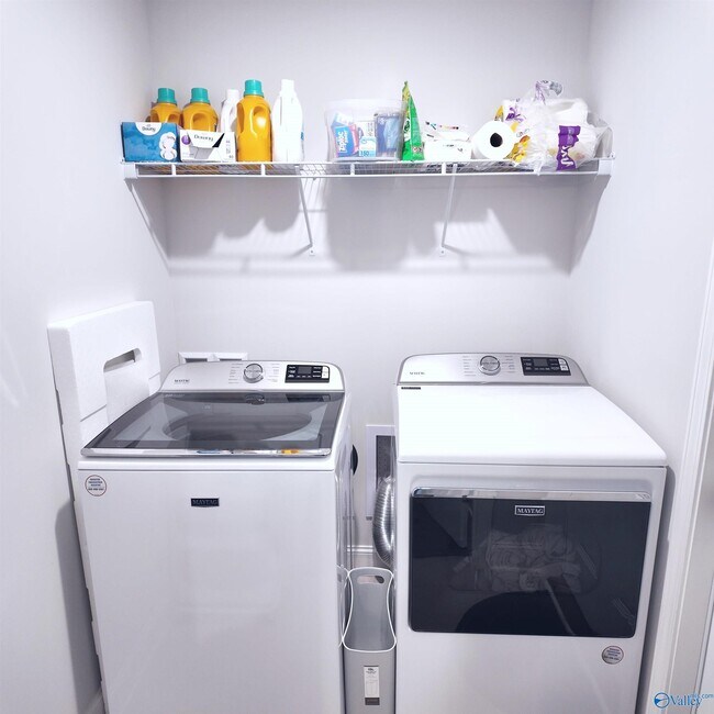 Building Photo - 14303 Lavender Ct